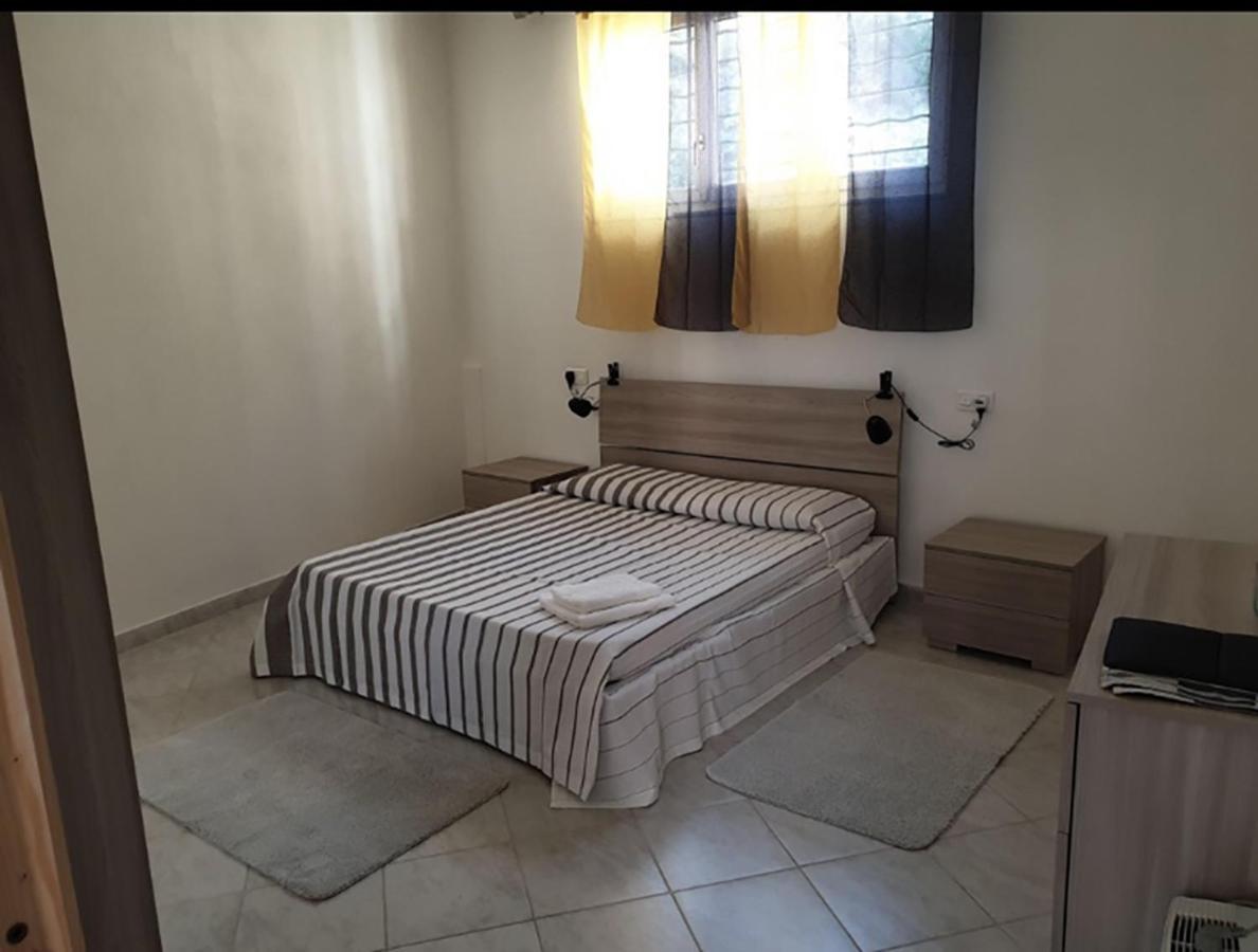 Calme Et Tranquillite Et Un Soupir Villa ม็องตง ภายนอก รูปภาพ